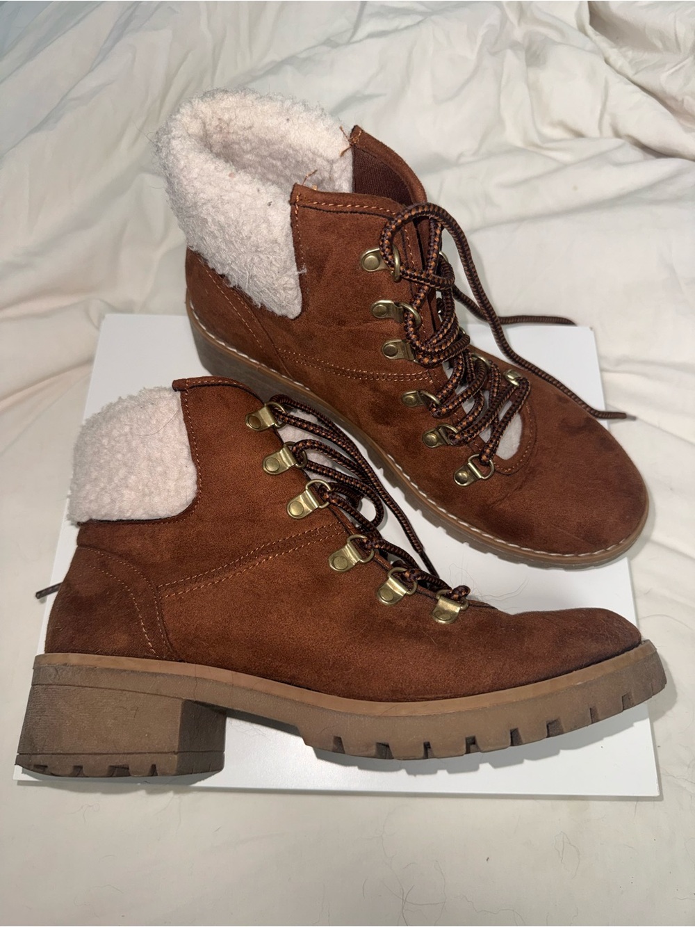 St. John's Bay Brown Faux Suede Lace-Up Hiker Boots with Cream Sherpa Collar